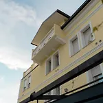 Gaudemus Boutique & Restaurant Hotel 3*