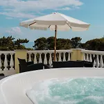 Gaudemus Boutique & Restaurant Hotell
