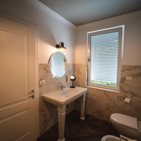 Gaudemus Boutique & Restaurant Hotel 3*